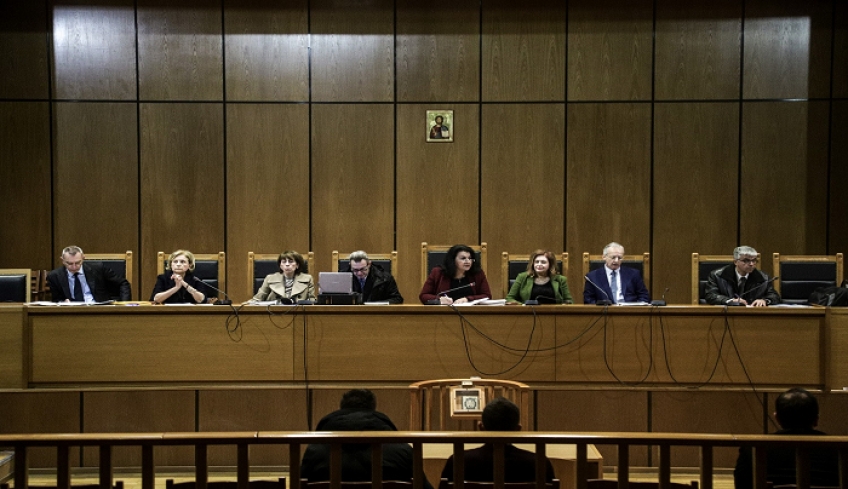 Πώς μπορούν να «μπλέξουν» σε περιπέτειες συνδικαιούχοι σε τραπεζικούς λογαριασμούς