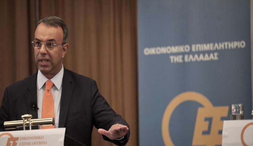 «Παράθυρο» για χαμηλότερα πλεονάσματα από το 2020