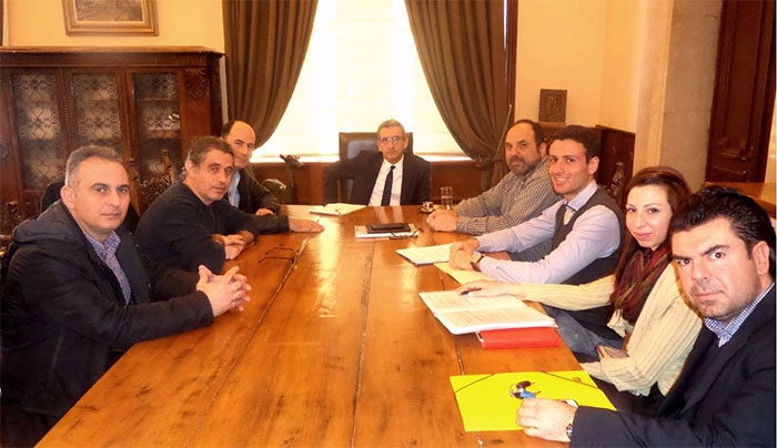 Συνάντηση Γ. Χατζημάρκου με ΤΕΕ Δωδ/σου και Σύλλογο Αρχιτεκτόνων Δωδ/σου με σκοπό τη Διενέργεια Αρχιτεκτονικών Διαγωνισμών