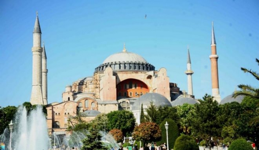 &quot;Φρένο&quot; στον Ερντογάν για την Αγιά Σοφιά από την UNESCO: &quot;Είναι παγκόσμιο μνημείο&quot;
