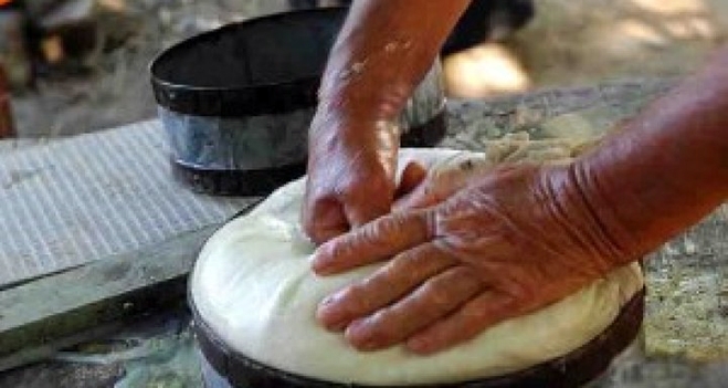 Οι ενισχύσεις στο γάλα για παραδοσιακά τυριά στα νησιά του Αιγαίου