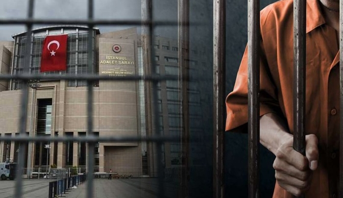 Deutsche Welle: Eκατοντάδες Τούρκοι δικηγόροι στις φυλακές