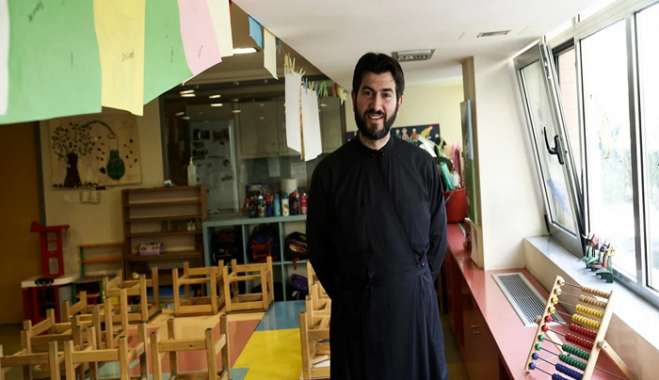 «Κιβωτός του Κόσμου»-Νέα καταγγελία 20χρονης: «Ο πατήρ Αντώνιος έδινε έγκριση να μας κλειδώνουν στα δωμάτια»