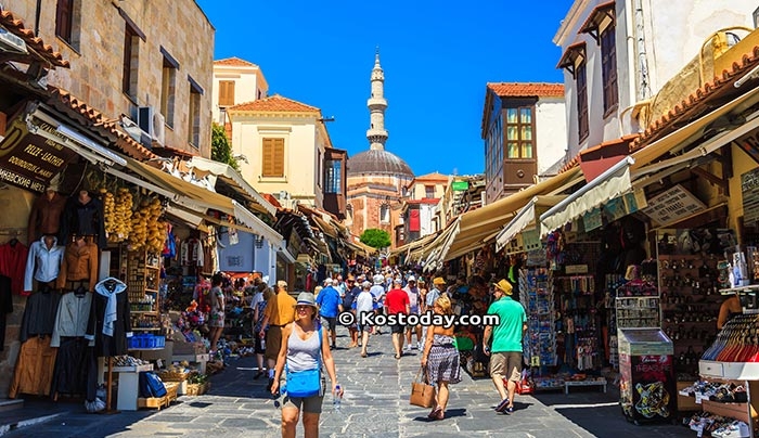 Αρνητικός είναι σε όλα τα επίπεδα ο τελικός απολογισμός της φετινής τουριστικής περιόδου
