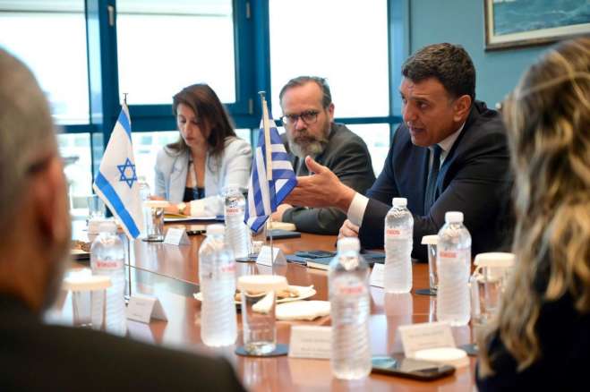 Συνάντηση του Υπουργού Ναυτιλίας και Νησιωτικής Πολιτικής, Βασίλη Κικίλια, με την Υπουργό Μεταφορών του Ισραήλ, Miri Regev