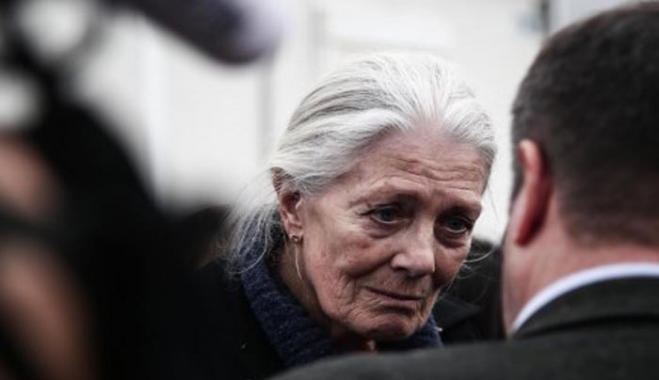 Βανέσα Ρεντγκρέιβ: Οι Έλληνες δείχνουν στον κόσμο πώς είναι να είσαι άνθρωπος (ΒΙΝΤΕΟ)