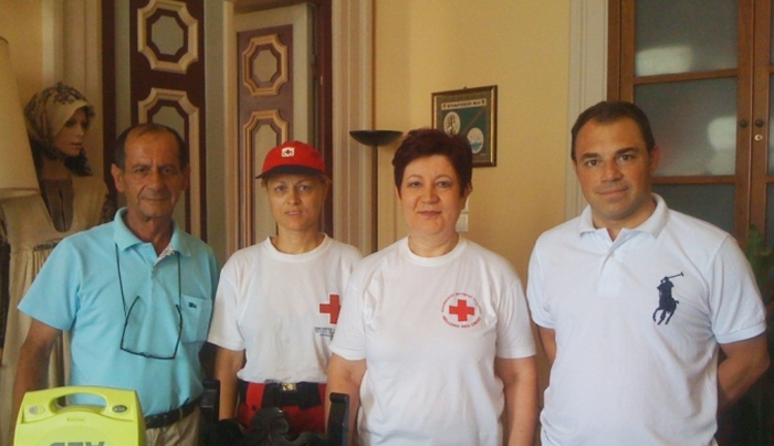 ΕΕΣ Κω: ΕΥΧΑΡΙΣΤΗΡΙΟ για παραχώρηση απινιδωτή στους Εθελοντές Σαμαρείτες - Διασώστες