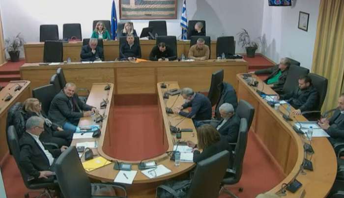Εντάσεις και αντιπαραθέσεις στο Δημοτικό συμβούλιο με αφορμή την συζήτηση για τον προϋπολογισμό του ΔΗΡΑΣ