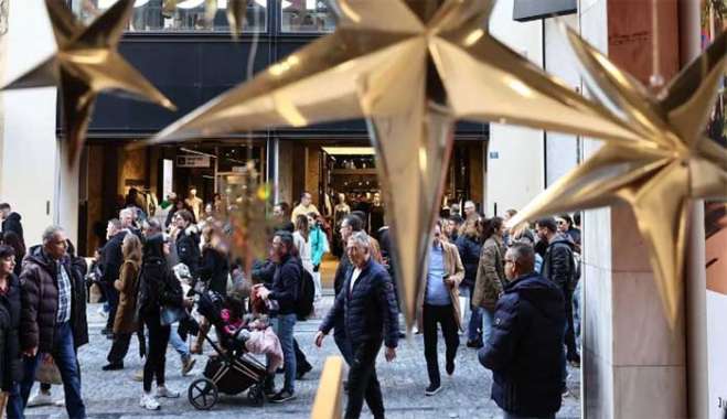 Εορταστικό ωράριο: Ανοιχτά την Κυριακή εμπορικά καταστήματα και σούπερ μάρκετ