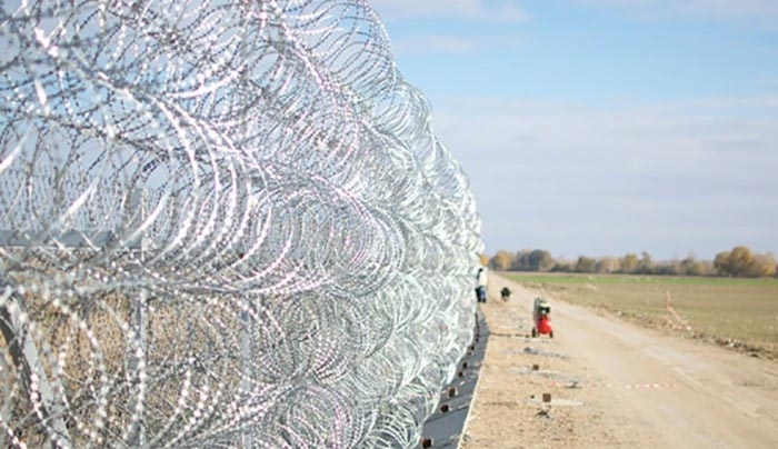 Σχέδιο για νέους φράχτες στα σύνορα