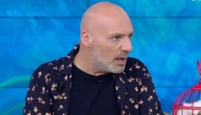 Νίκος Μουτσινάς – «Η περίοδος με την Ελένη Μενεγάκη που είχε χωρίσει»