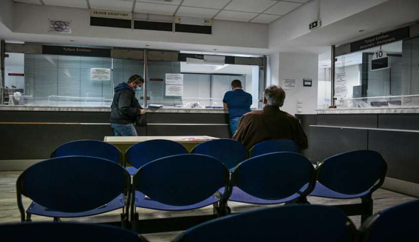 Πακέτο με 8 νέες μειώσεις φόρων - Όλο το σχέδιο για ελαφρύνσεις από το 2023