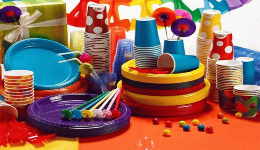 Νέο νομοσχέδιο: Τα δέκα πλαστικά αντικείμενα καθημερινής χρήσης που καταργούνται