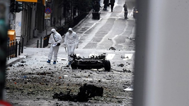 Aυτοκίνητο-βόμβα με 75 κιλά εκρηκτικά εξερράγη στο κέντρο της Αθήνας (ΦΩΤΟ-VIDEO)