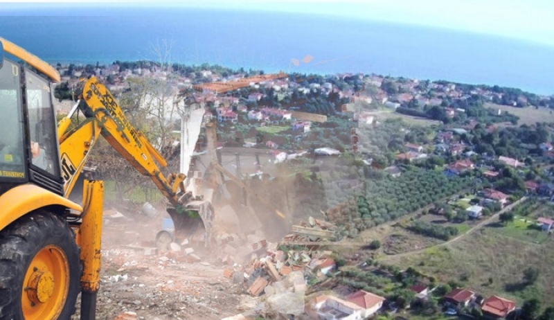 Μπαίνουν μπουλντόζες σε 61 αυθαίρετα