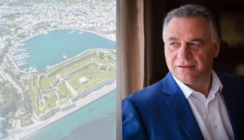 “Για υπογραφή στον Υπουργό Υποδομών και στη συνέχεια για προσυμβατικό έλεγχο, η σύμβαση για τα έργα αποκατάστασης στο λιμάνι της Κω.”