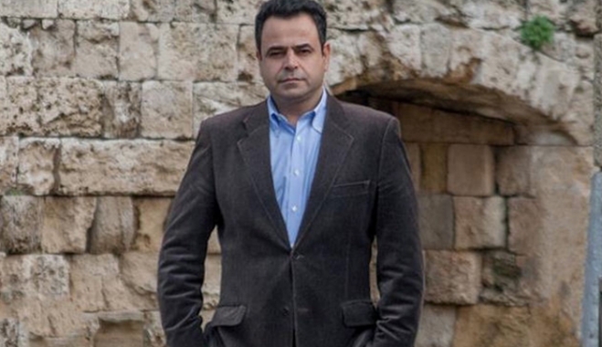 Πρόσκληση σε συνέντευξη τύπου Ν. Σαντορινιού