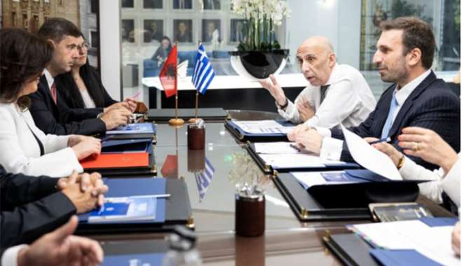 Γ. Μπρατάκος: Μεγάλες προοπτικές συνεργασίας Ελλάδας και Αλβανίας σε ενέργεια, τουρισμό και υποδομές