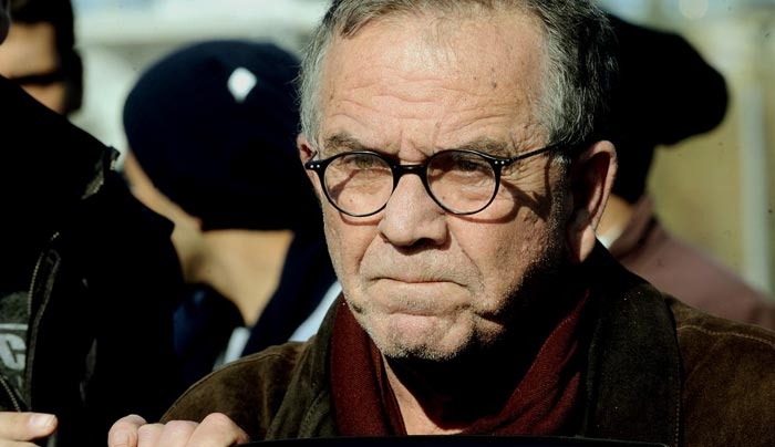 «Θα νικήσει η δύναμη που θέλει να κάνει νησιά ΕΛΙΣ;»