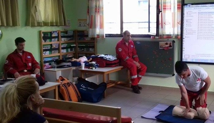 Ενημερωτικό σεμινάριο των Εθελοντών του ΕΕΣ-ΚΩ στους εκπαιδευτικούς και γονείς του 6ου Νηπιαγωγείου (φώτο)
