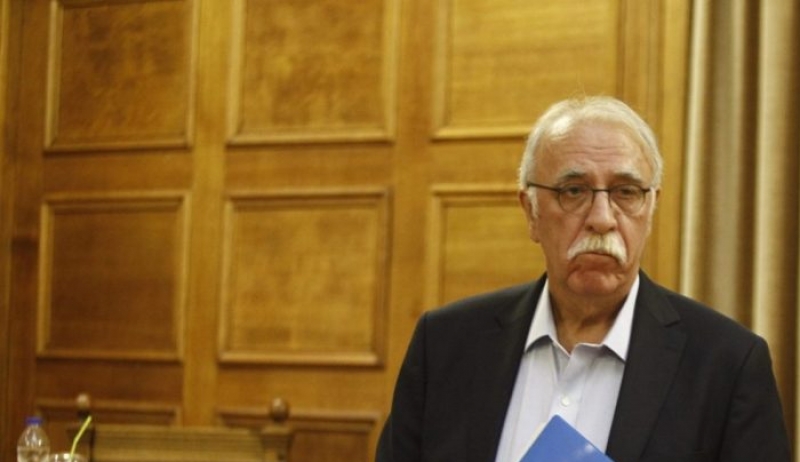 Ένταση με Βίτσα στη συνεδρίαση του δημοτικού συμβουλίου Χίου