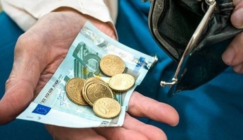 Ποιοι χάνουν το ΕΚΑΣ την επόμενη χρονιά