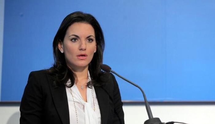 Ολγα Κεφαλογιάννη στην «δ»: «Η παραμονή της κυβέρνησης ΣΥΡΙΖΑ – ΑΝΕΛ ζημιώνει ανυπολόγιστα τον τόπο»