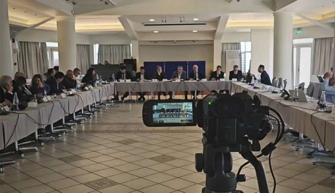 Την εφαρμογή της Oδηγίας του Συμβουλίου της ΕΕ  περί επαναφοράς των μειωμένων συντελεστών ΦΠΑ στα νησιά, ζητά από το Υπουργείο Οικονομικών το Περιφερειακό Συμβούλιο Νοτίου Αιγαίου