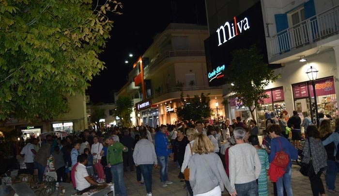 "Επέκταση στο ωράριο των λεωφορείων της δημοτικής συγκοινωνίας και δωρεάν μετακινήσεις των επισκεπτών μας για να στηριχθεί η τοπική οικονομία"