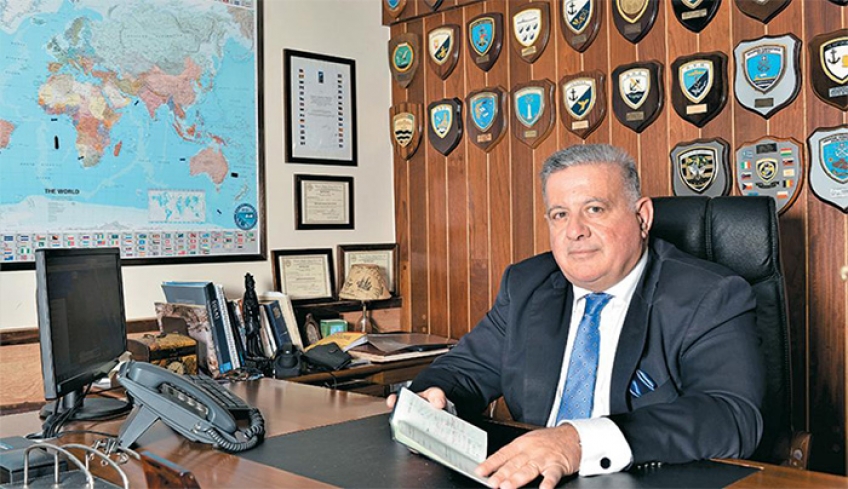 ''Η Ελλάδα να διεκδικήσει 17 αμφισβητούμενα νησιά κοντά στις Τουρκικές ακτές''