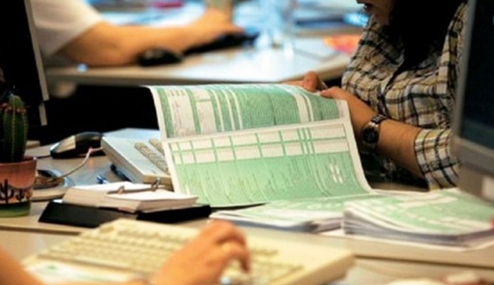 Τέλος οι έλεγχοι της Εφορίας στις καταθέσεις πριν τον Σεπτέμβριο του ’10