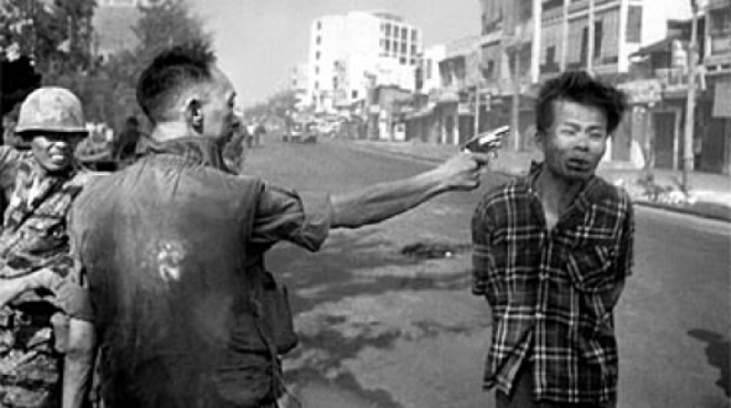 Σαν σήμερα το 1968 στο Βιετνάμ (μια ιστορική φωτογραφία)