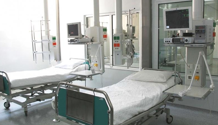 Στο μισό κόβεται η χρηματοδότηση των νοσοκομείων