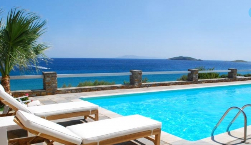 Ένεση ρευστότητας από tour operators σε Έλληνες ξενοδόχους για νέες επενδύσεις