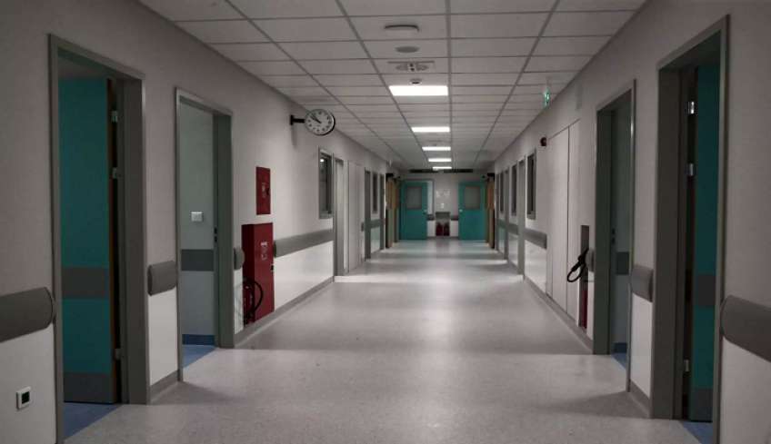 Κρήτη: 12χρονο παιδί με τραύματα στο ΠΑΓΝΗ – Καταγγέλλει κακοποίηση από τον πατέρα και τη μητριά του