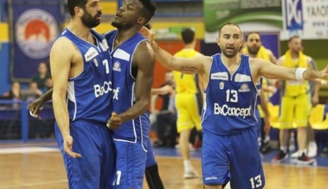 Στους τελικoύς των playoffs o Χολαργός του "δικού μας" Νικόλα Παπανικολάου