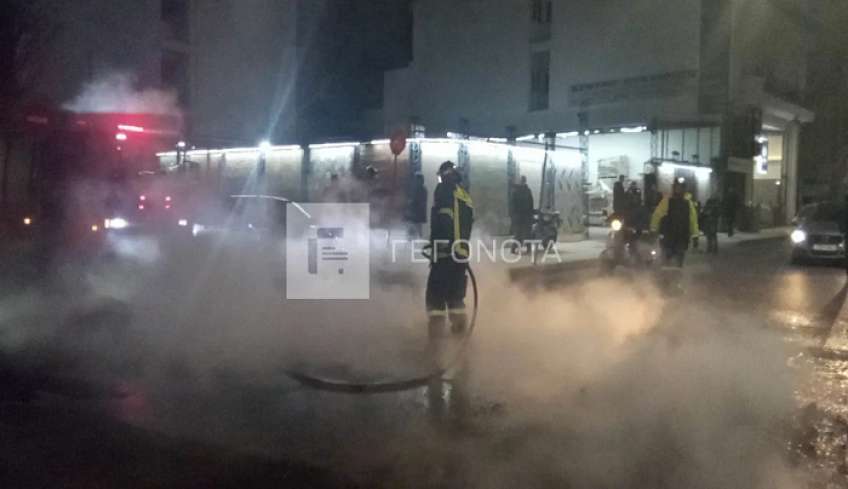 Βόλος: Επεισόδια μεταξύ κουκουλοφόρων και ΜΑΤ -Συμπλοκές με πέτρες και καπνογόνα, μία σύλληψη