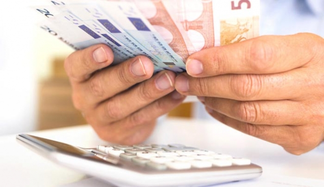 Ποιοι μπορούν να επανενταχθούν στις 100 δόσεις