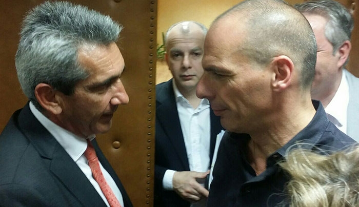 Απαίτηση των νησιωτών να συμπεριληφθούν οι μειωμένοι συντελεστές ΦΠΑ των νησιών του Αιγαίου στις “κόκκινες γραμμές” της κυβέρνησης