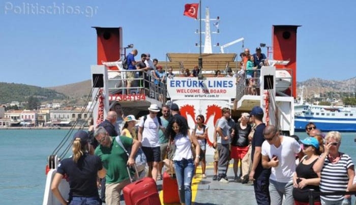 Πλήγμα για τον τουρισμό των νησιών: «Κόβουν» τη βίζα-εξπρές για Τούρκους στο Αιγαίο