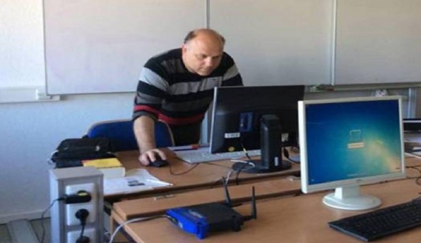 Σοκ και θλίψη στην κοινωνία της Καλύμνου από τον αιφνίδιο θάνατο του καθηγητή Μιχάλη E. Γιαννικουρή μέσα στο Γραφείο του Σχολείου