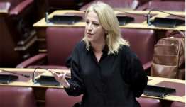 ΣΥΡΙΖΑ: Αλλαγή σελίδας με τη Ρένα Δούρου στην ηγεσία