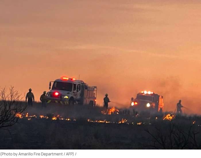 ΗΠΑ: Αντιμέτωπο με τη μεγαλύτερη πυρκαγιά στην ιστορία του παραμένει το Τέξας – Στάχτη έγιναν πάνω από 4.300.000 στρέμματα