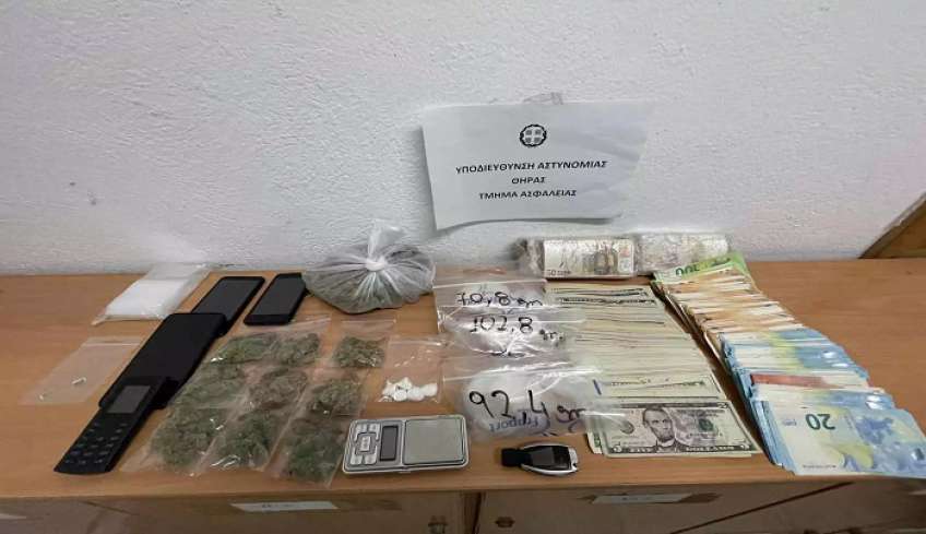 Σαντορίνη: Τον έπιασαν με κοκαΐνη και προσπάθησε να δώσει 30.000 ευρώ στους αστυνομικούς για να μη συλληφθεί