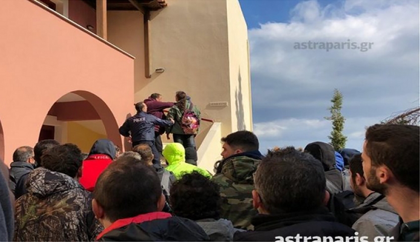 Σκηνικό ανάφλεξης: Εφοδοι σε ξενοδοχεία αστυνομικών στη Χίο, πληροφορίες για πολλούς τραυματίες στη Λέσβο