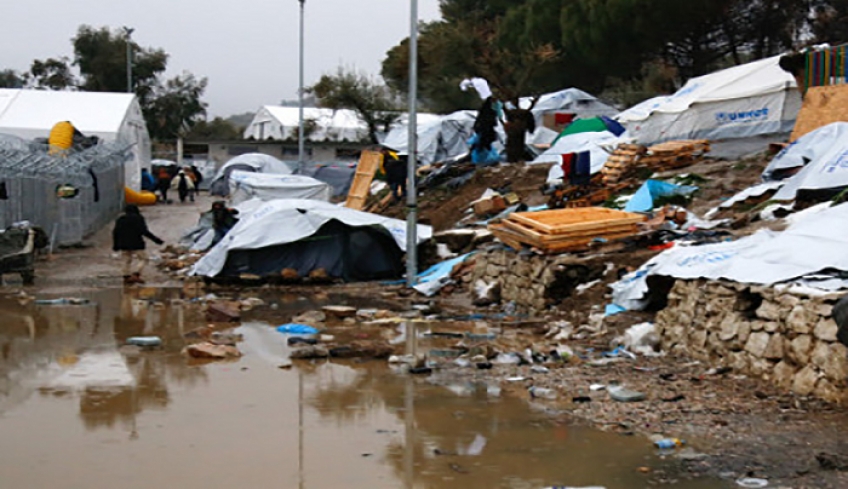 Αποσυμφόρηση των προσφυγικών hot spot λόγω κορωνοϊού ζητά η ΕΕ από την Αθήνα