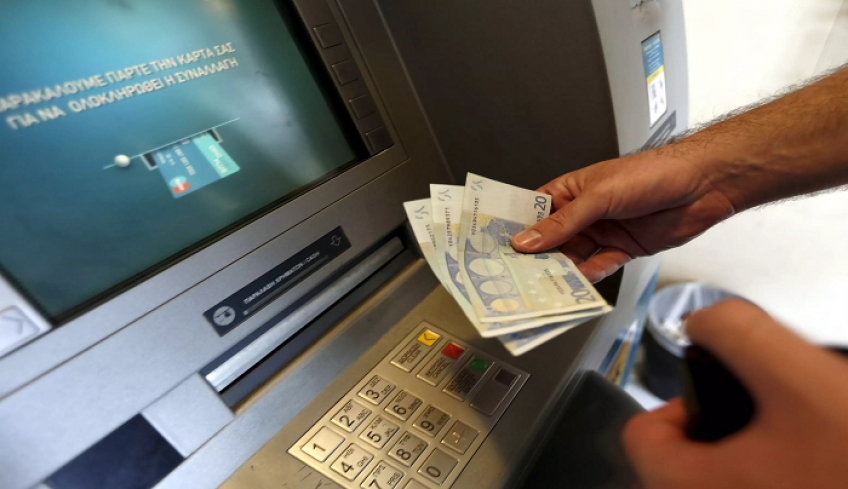 Τι συνέβη και δεν πήραν το επίδομα 800€ σχεδόν 100.000 αυτοαπασχολούμενοι