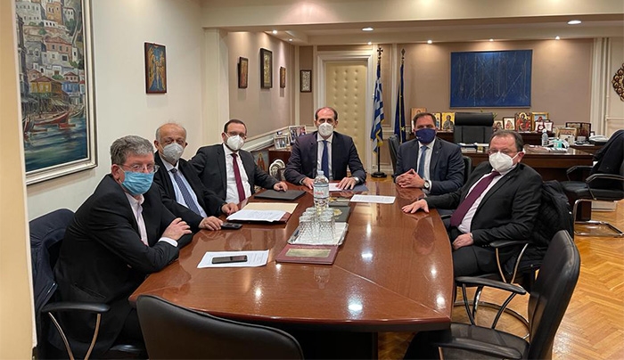 ΟΕΕ: Συνάντηση για την κατάργηση ελάχιστου ορίου τζίρου για υπογραφή λογιστών στις δηλώσεις