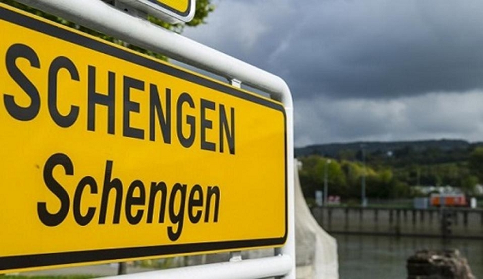 Ευρωπαϊκή Επιτροπή: Κλειστά τα εξωτερικά σύνορα του χώρου Schengen έως 15 Μαΐου