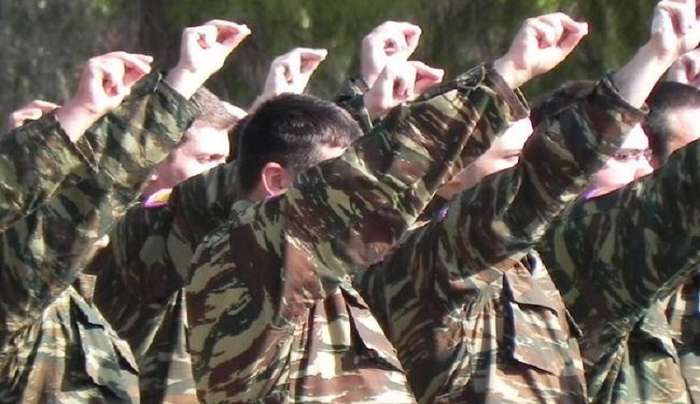 Μετά την Ρόδο και την Κω κλείνουν και τα κέντρα υποδοχής νεοσυλλέκτων στην Θράκη